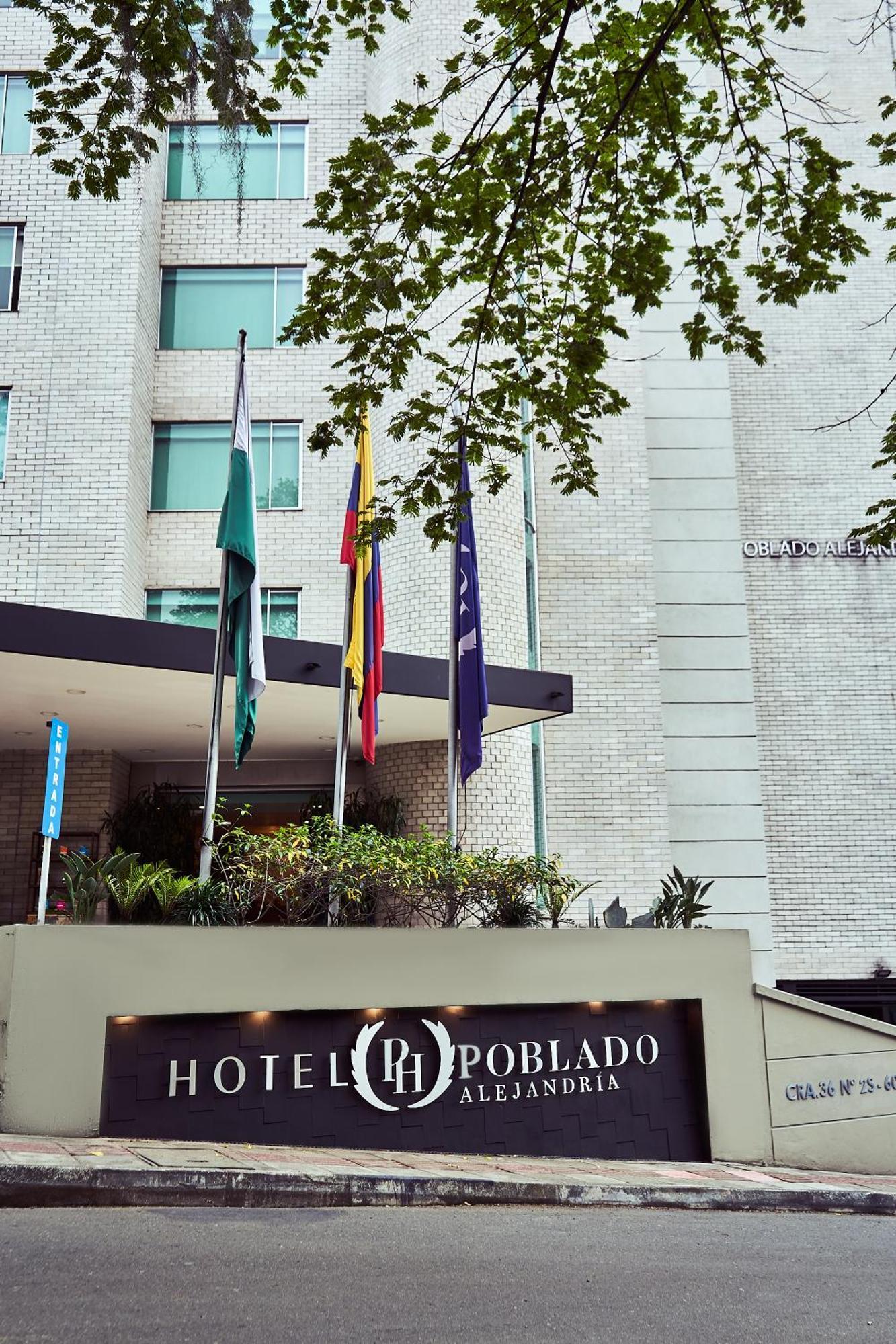 Apartamentos Poblado Alejandria By Housy Host Medellín Exterior foto